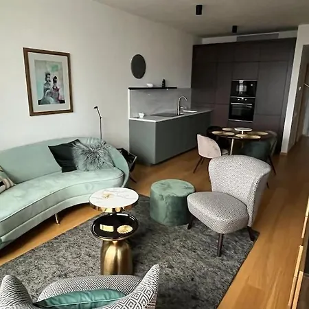 Lägenhet Luxury Flat In Sky Park, Castle View, Free Parking