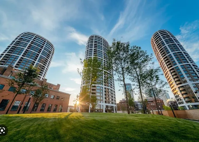 شقة Luxury Flat In Sky Park, Castle View, Free Parking براتسيلافا