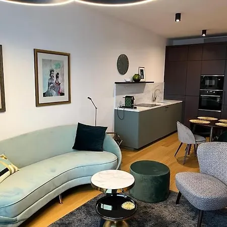 Apartamento Luxury Flat In Sky Park, Castle View, Free Parking