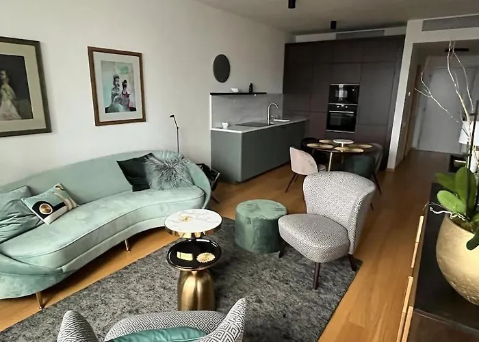 公寓 Luxury Flat In Sky Park, Castle View, Free Parking