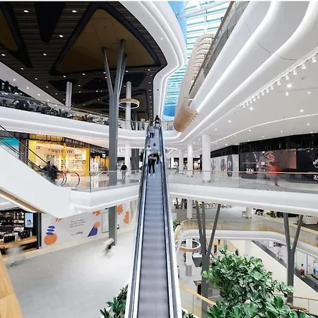 Luxury Flat In Sky Park, Castle View, Free Parking Апартаменти *